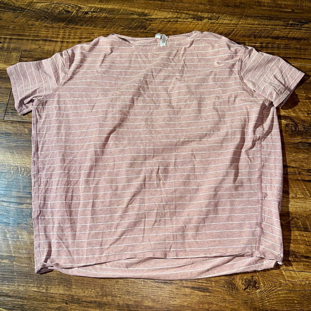 Lululemon Women's Pink/White Striped Crew Neck Short Sleeve T-Shirt Size 8